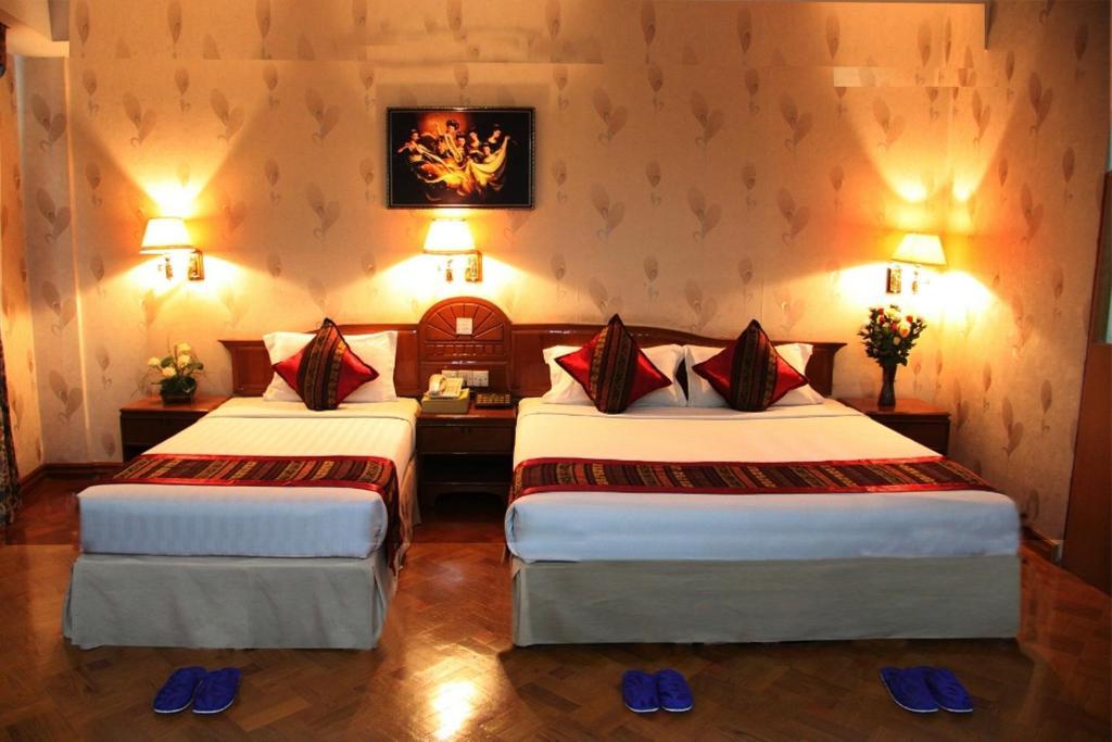 Excel Treasure Hotel Yangon Exterior foto